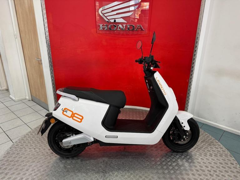 2024 '74' Lexmoto Electric Scooter LX08 