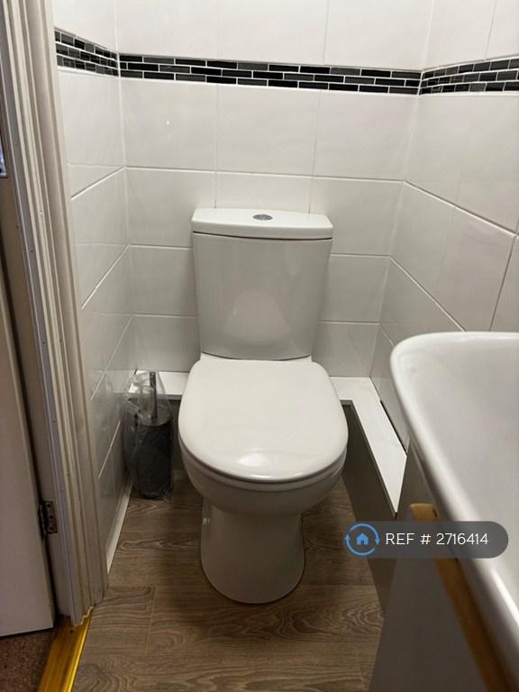 3 bedroom house in Railway Road, Chorley, PR6 (3 bed) (#2716414)