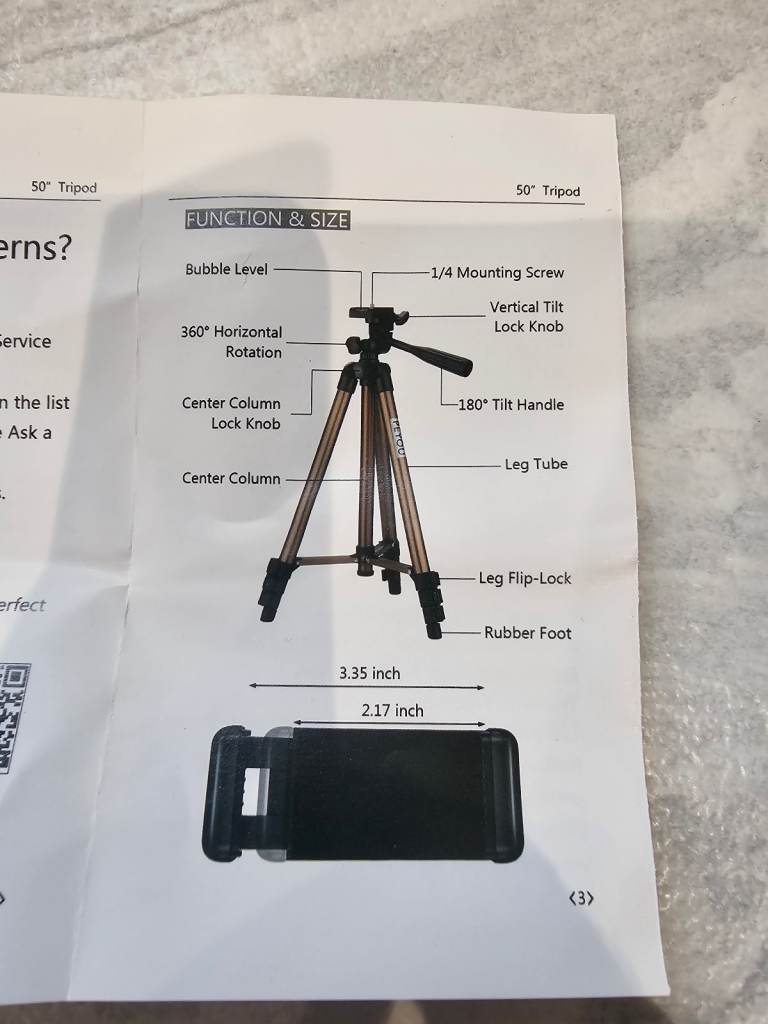 PEYOU Camera Tripod with Phone Holder – New in Box