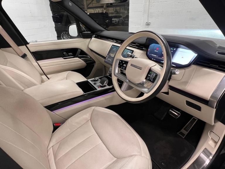 2022 Land Rover Range Rover 3.0 P400 MHEV HSE Auto 4WD Euro 6 (s/s) 5dr ESTATE Petrol Automatic