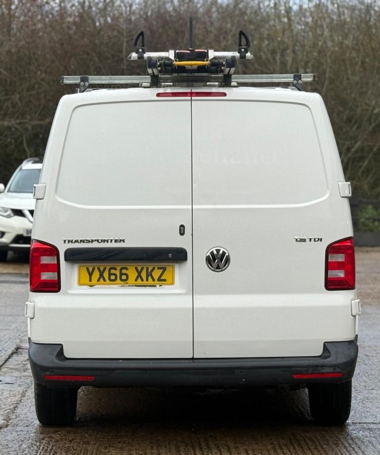 2016 Volkswagen Transporter 2.0 TDI T30 BlueMotion Tech Startline FWD LWB Euro