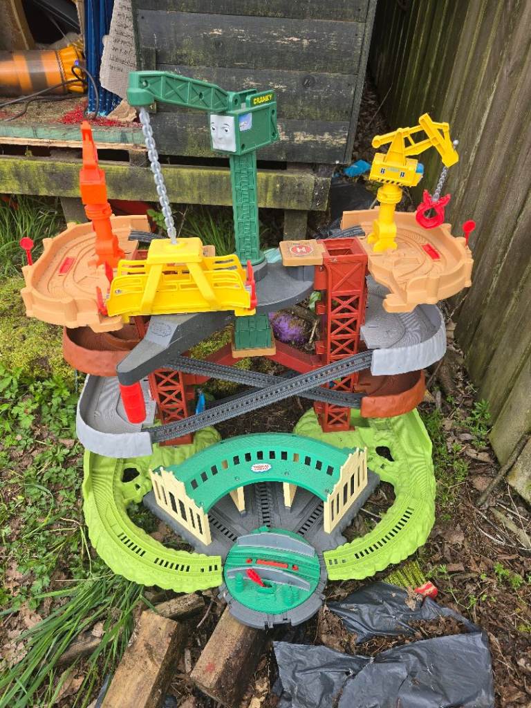 Thomas super track