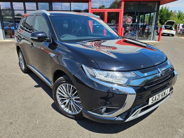 2021 Mitsubishi Outlander 2.4h TwinMotor 13.8kWh Dynamic SUV 5dr Petrol Plug-in Hybrid CVT 4WD Eu...