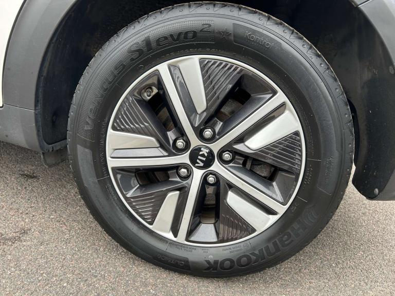 2020 Kia Niro 1.6 Niro 3 PHEV Semi-Auto 5dr SUV Hybrid Automatic