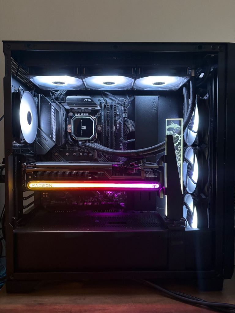 Custom Gaming PC – i7-10700KF, 7800 XT, 32GB RAM 