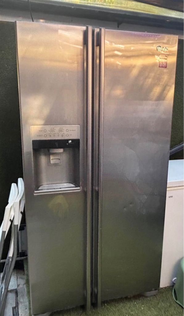 ⚠️URGENT⚠️LG American Style Fridge Freezer with Ice Dispenser