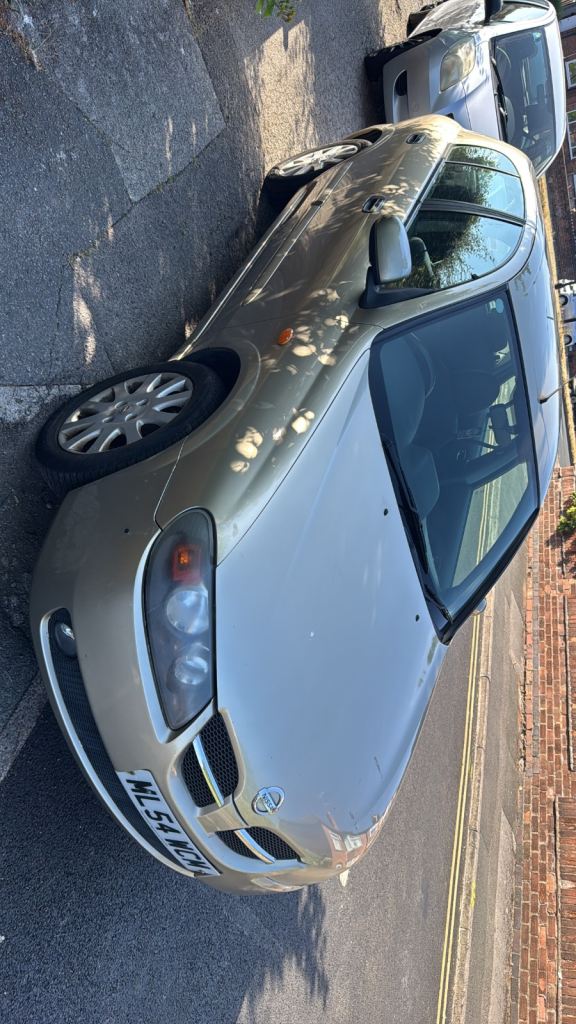 Nissan Almera, low mileage, no work required 