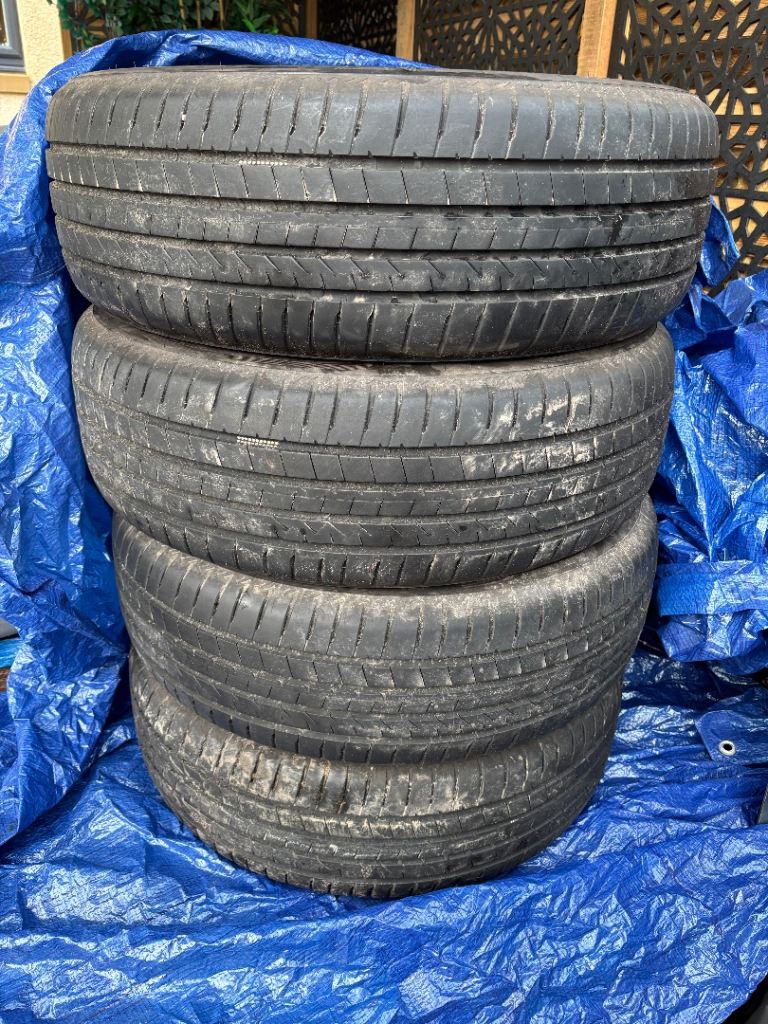 Bridgestone 225 55 19 tyres, nearly new x4. £65 each 