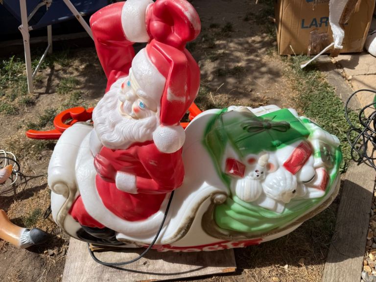 Large Light-Up  blow mold Santa Sleigh Christmas Decoration – Good Condition