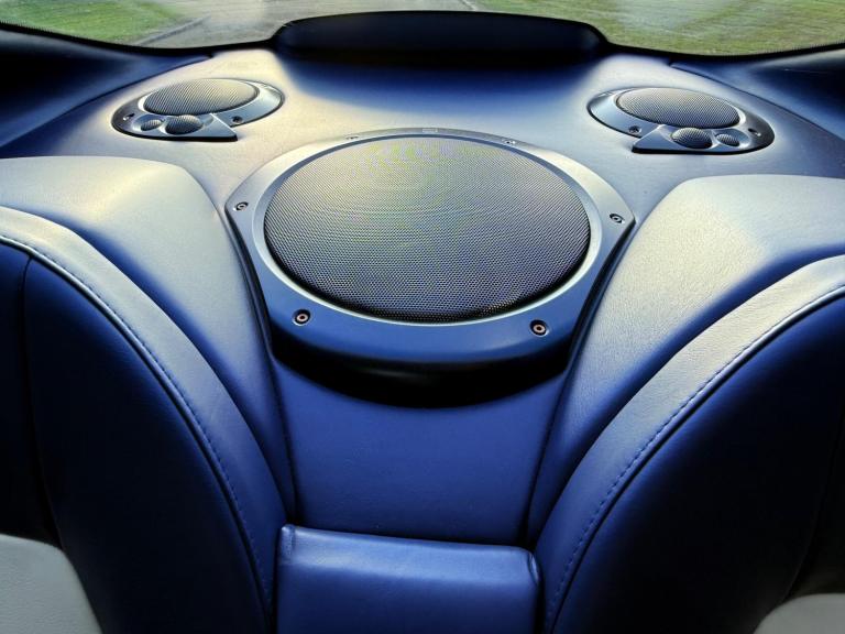 2004 Aston Martin Vanquish 5.9 Coupe 2dr Petrol Manual (396 g/km, 460 bhp) COUPE Petrol Manual