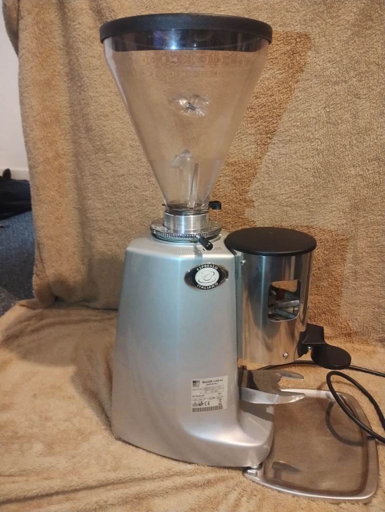 Professional coffee machine -Mazzer super jolly grinder 