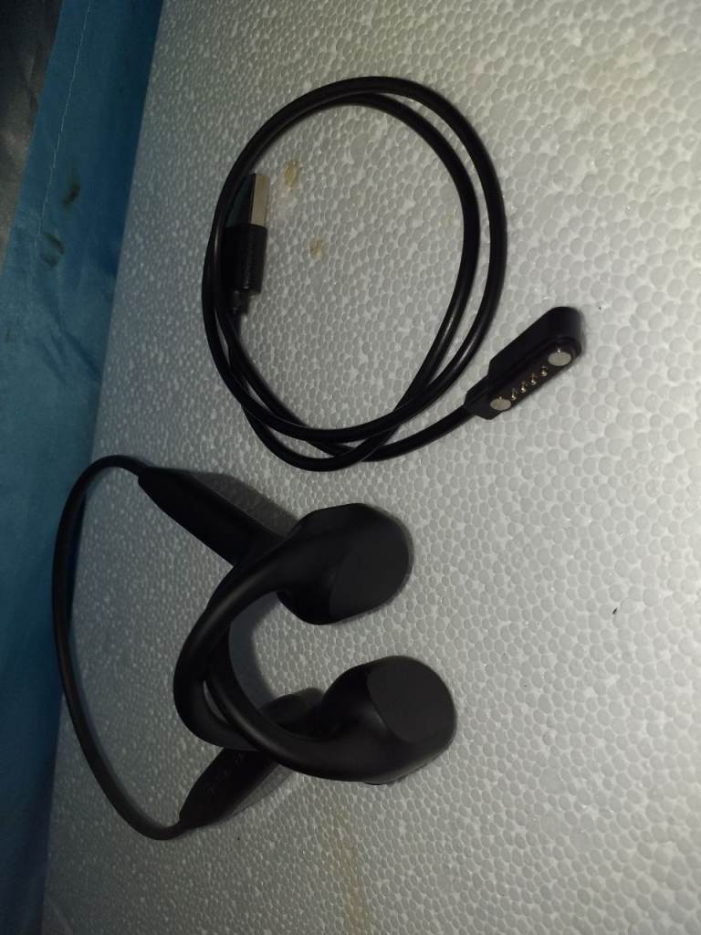 s10 32gb bone conduction headphones