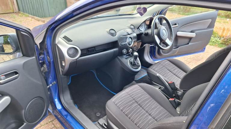 Mazda, 2, Hatchback, 2010, Manual, 1349 (cc), 3 doors