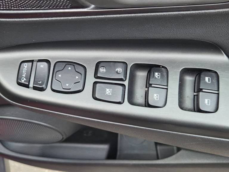 2019 Hyundai KONA 64kWh Premium SE SUV 5dr Electric Auto (7kW Charger) (204 ps) HATCHBACK ELECTRI...