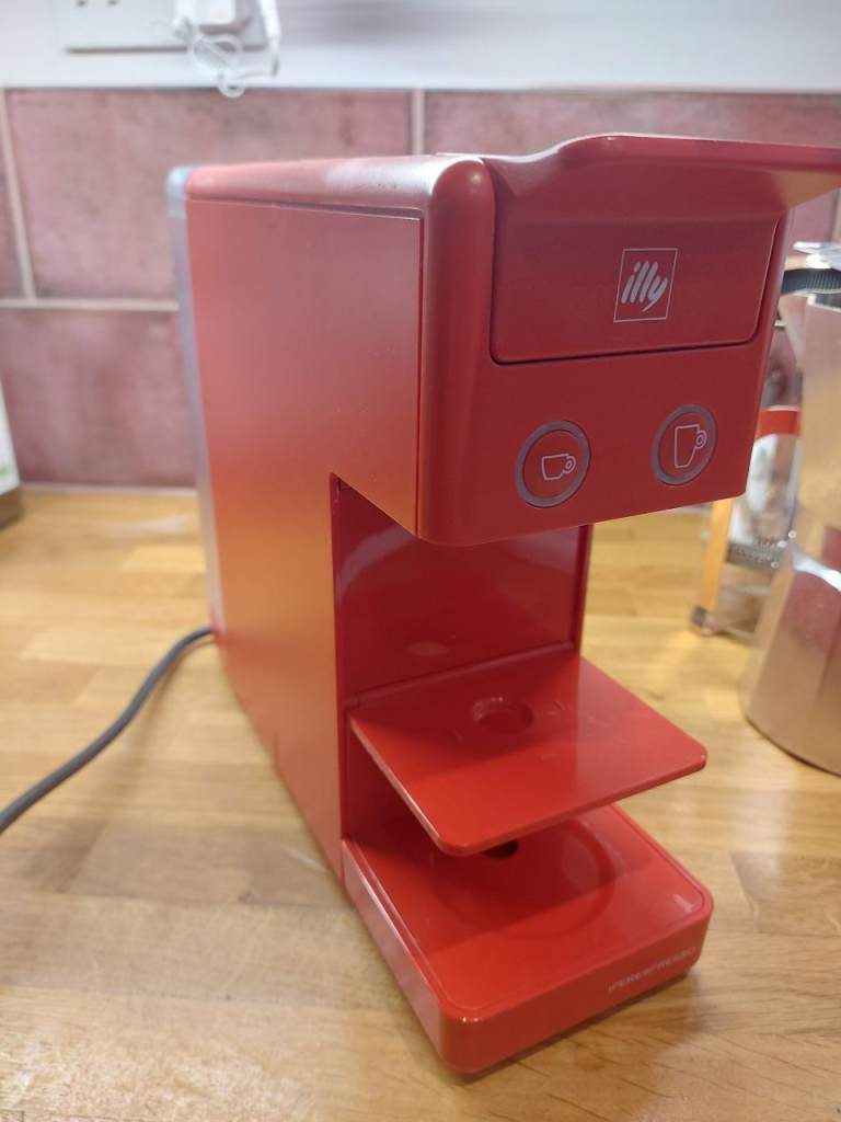 Illy Pod Coffee Machine