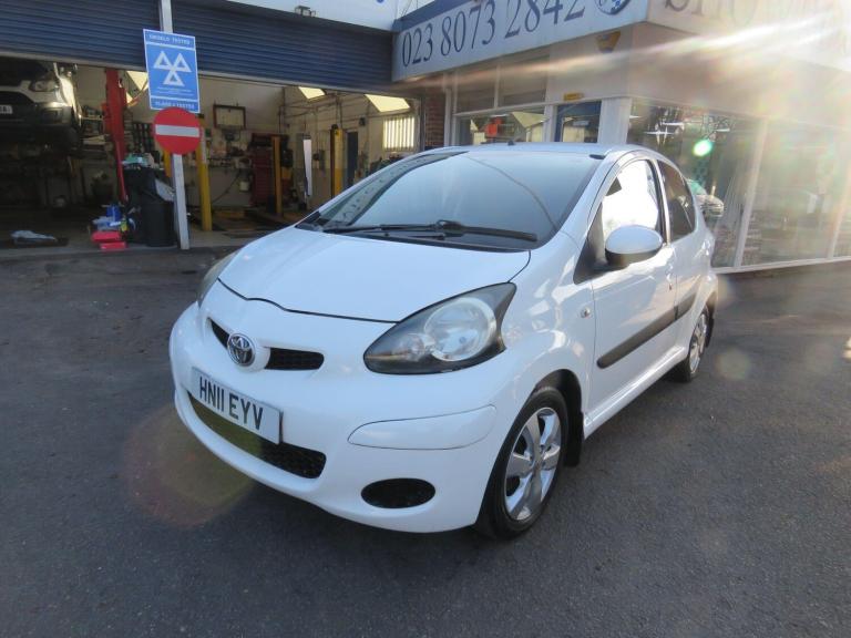 2011 Toyota AYGO 1.0 VVT-i Go Euro 5 5dr HATCHBACK Petrol Manual