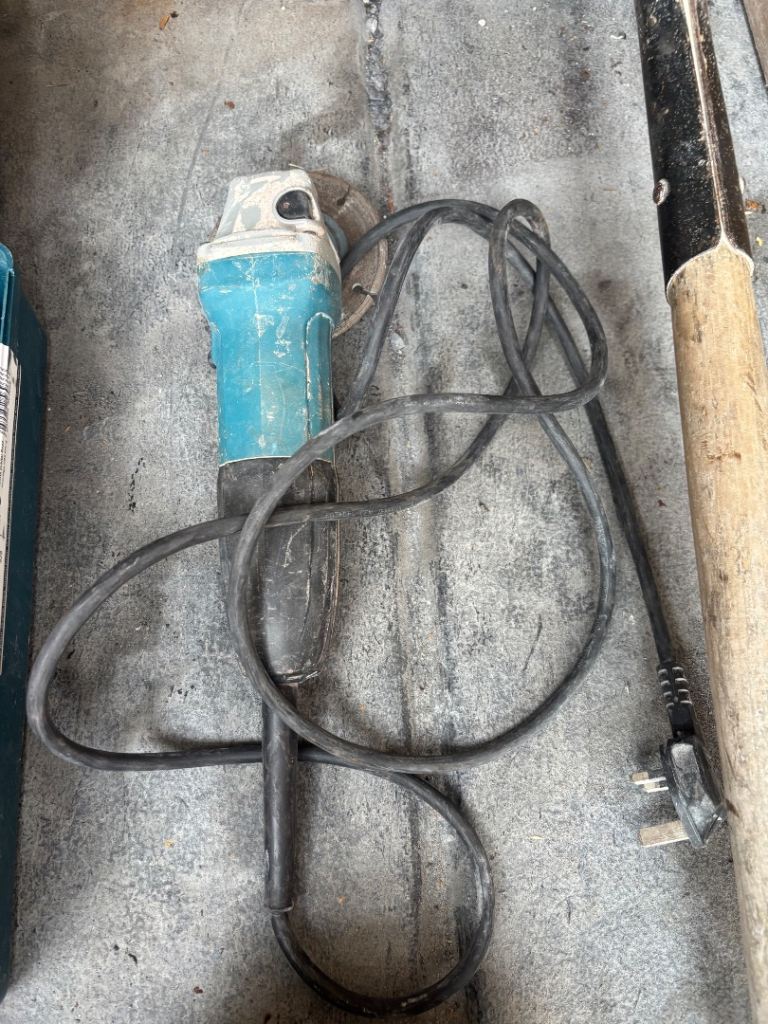 Makita Angle Grinders – Well Used, Still Working