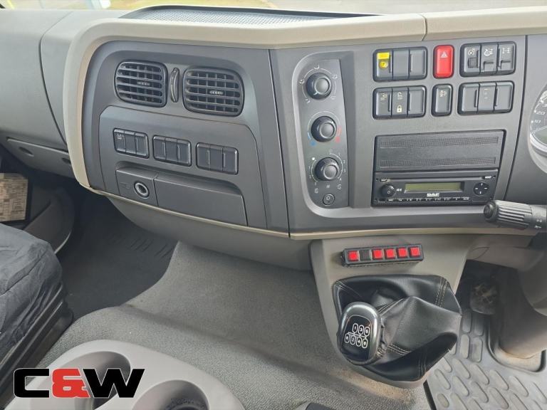 2022 (22) DAF FA LF 230 18T 4x2 Skip Loader - 166,000KMS