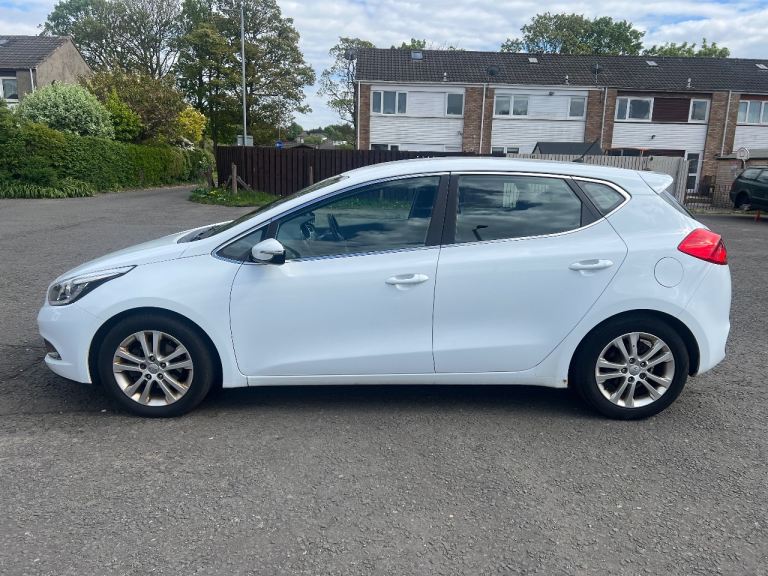 Kia, CEED, Hatchback, 2012, Manual, 1582 (cc), 5 doors