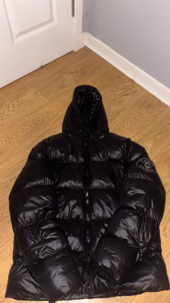 Zavetti Canada Black Puffer Jacket – As Good As New