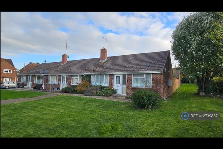 2 bedroom house in Pye Street, Faringdon, SN7 (2 bed) (#2739837)