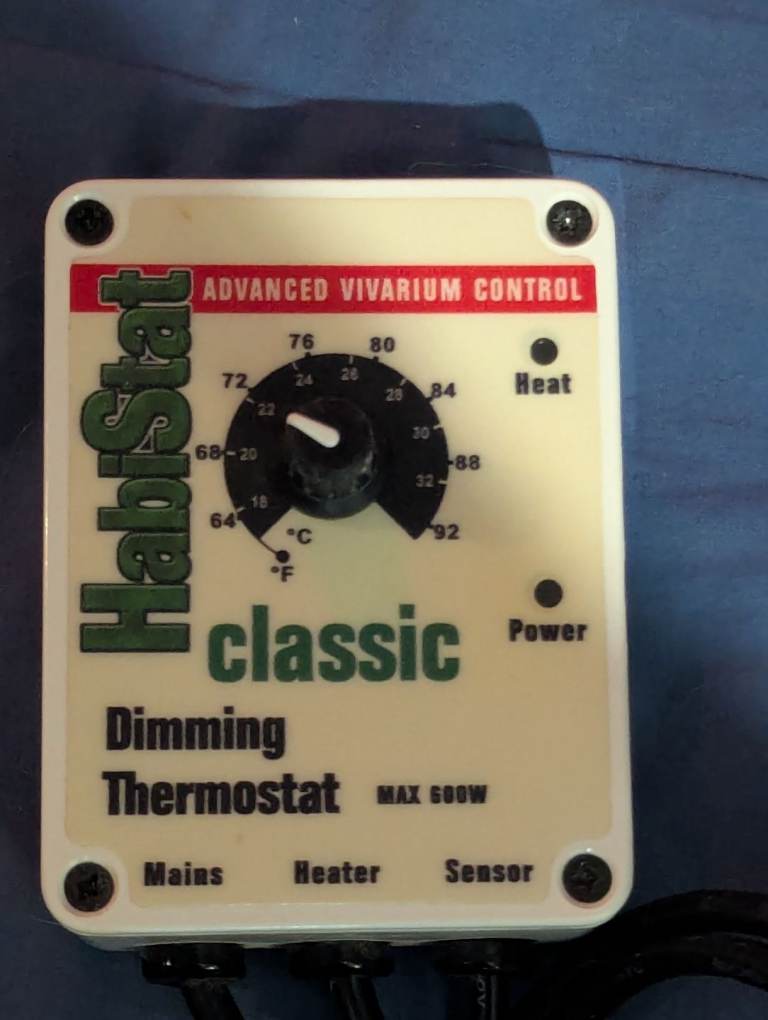 2 habistat dimming thermostats 