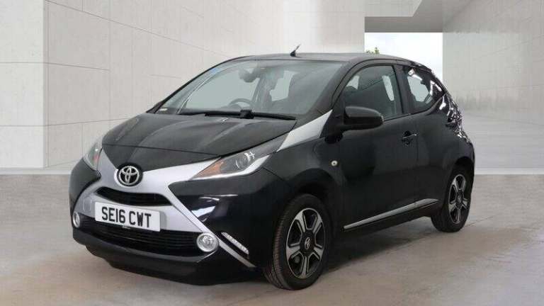 2016 Toyota AYGO 1.0 Aygo X-clusiv Vvt-i 5dr Hatchback Petrol Manual
