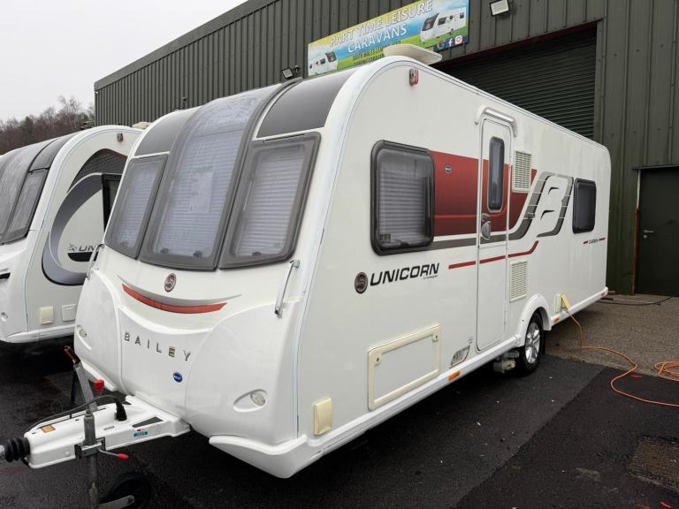 2017 BAILEY UNICORN CABRERA - 4 BERTH CARAVAN 