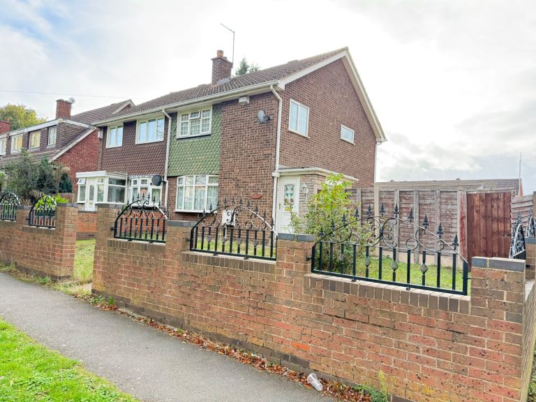 Three Bedroom West Bromwich House for Rent 