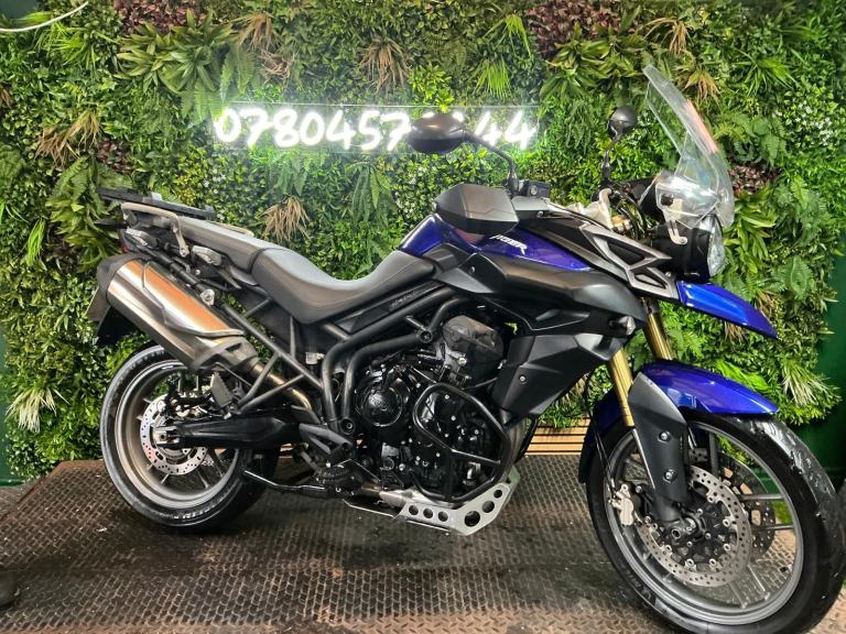 Triumph Tiger 800