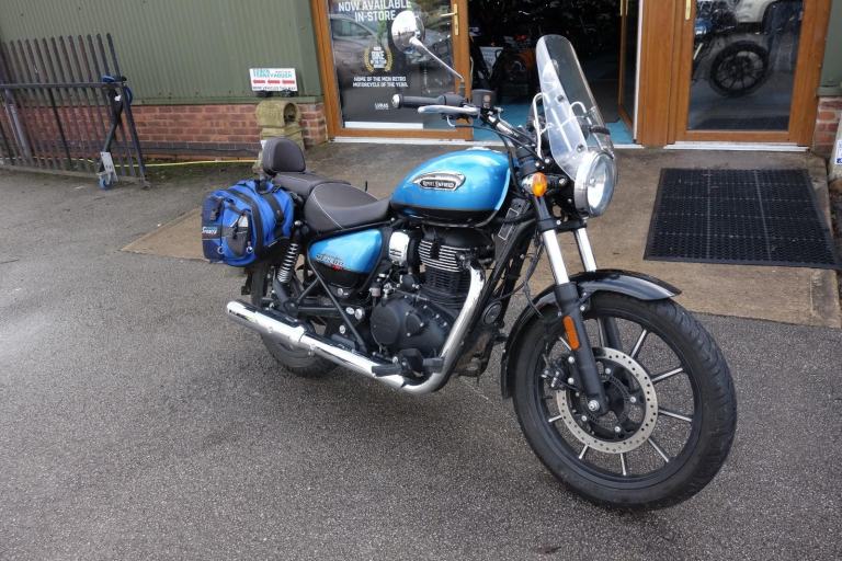 Royal Enfield Meteor 350 Roadster/Retro Petrol Manual Euro 5 (20 ps) 2022/22