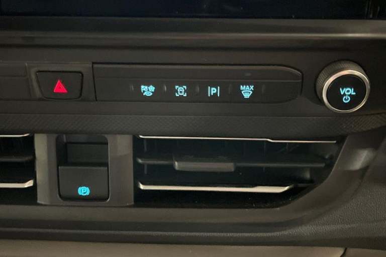 2025 Ford Transit Custom 2.0 EcoBlue 136ps H1 Van Limited Auto PANEL VAN DIESEL Automatic