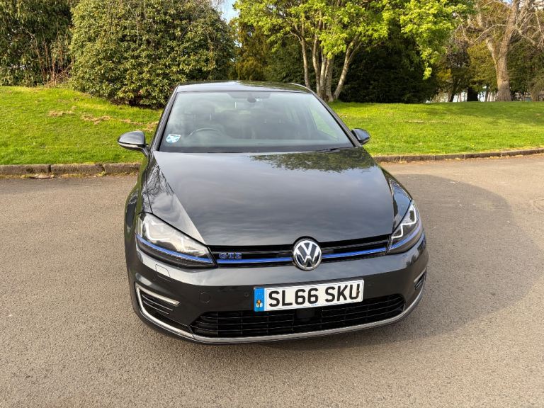 Volkswagen, GOLF, Hatchback, 2016, Semi-Auto, 1395 (cc), 5 doors