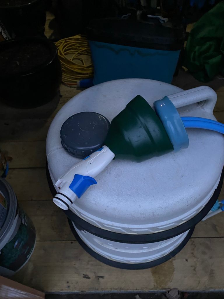 Water pump and barrel