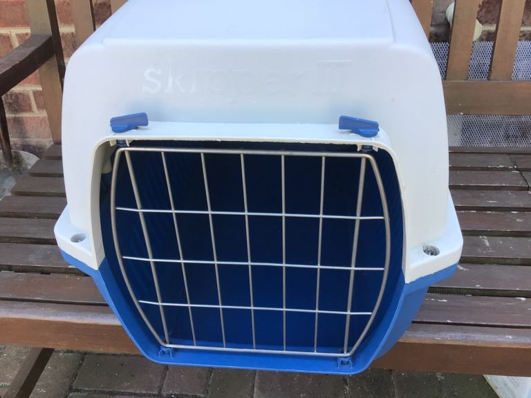 Large Pet Carrier. Skipper 111. 