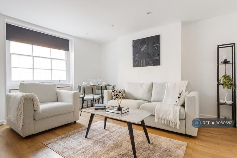1 bedroom flat in Gloucester Place, London, NW1 (1 bed) (#3060682)
