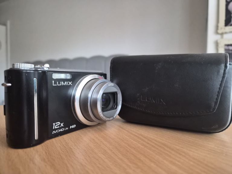 Perfect Christmas Gift – Panasonic Lumix Camera, Hardly Used!