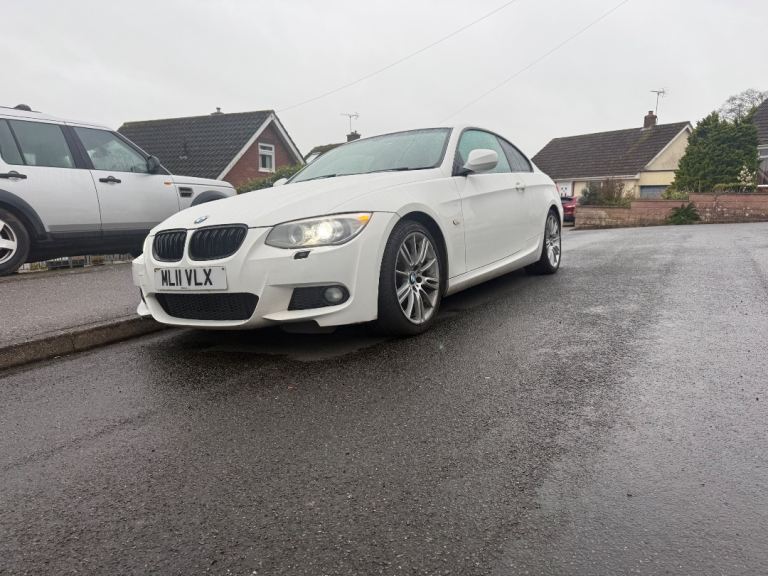 BMW, 3 SERIES, Coupe, 2011, Manual, 1995 (cc), 2 doors