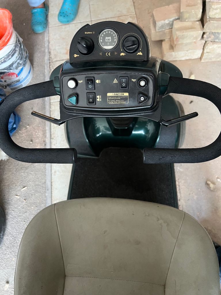 Mobility scooter 