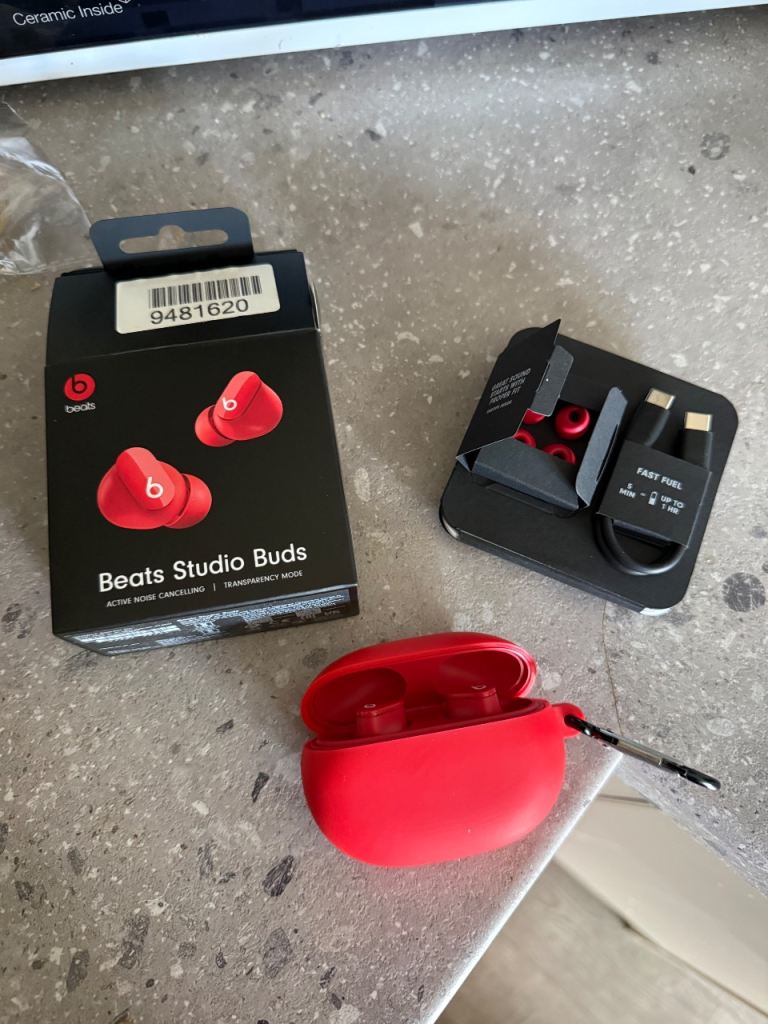 Beats Studio Buds – Red, As Good As New
