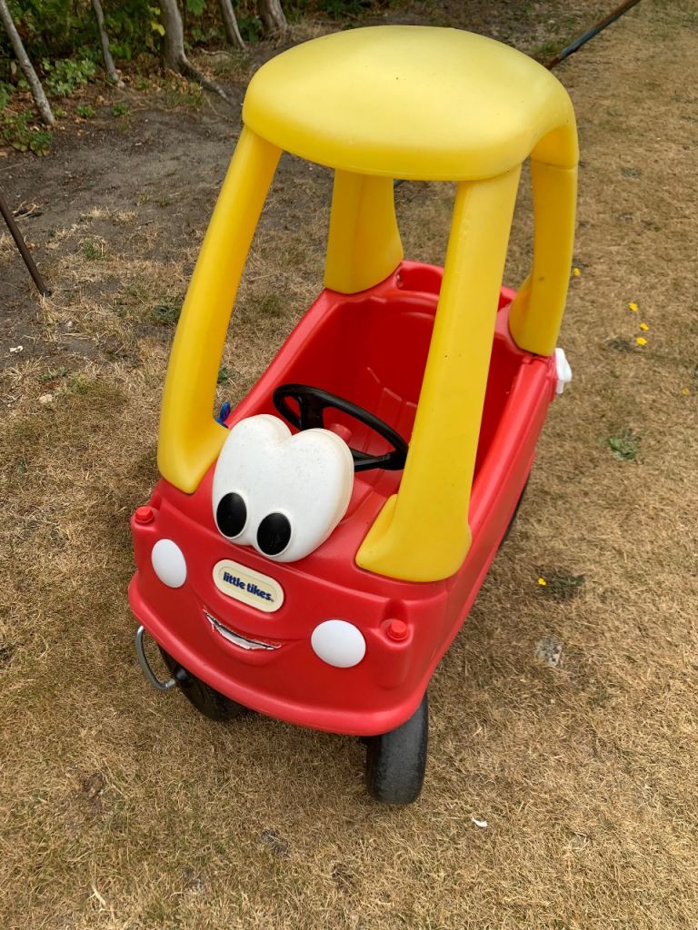 Little Tikes 30th Anniversary Cosy Coupe Ride on Car, Roundhay LS8