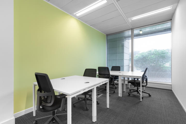 Hemel Hempstead - HP24TZ \ Office Membership with Anytime Private Office Access