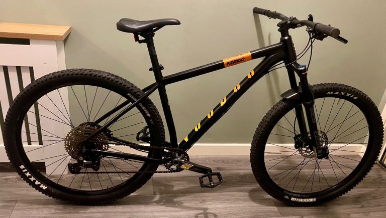 Voodoo Bizango 29er Hardtail Mountain Bike