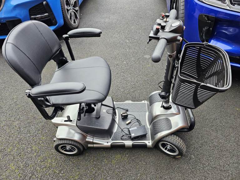 CareCo Frontier Mobility Scooter – Like New, Used Twice, Portable 4mph
