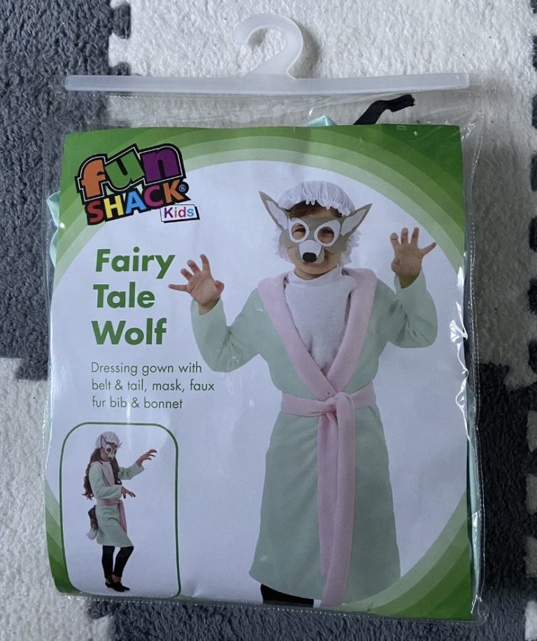World Book Day Granny Wolf 7 Piece Fancy Dress. 8-10 y