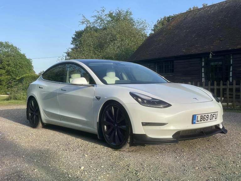 2019 Tesla Model 3 Performance AWD 4dr [Performance Upgrade] Auto SALOON ELECTRIC Automatic