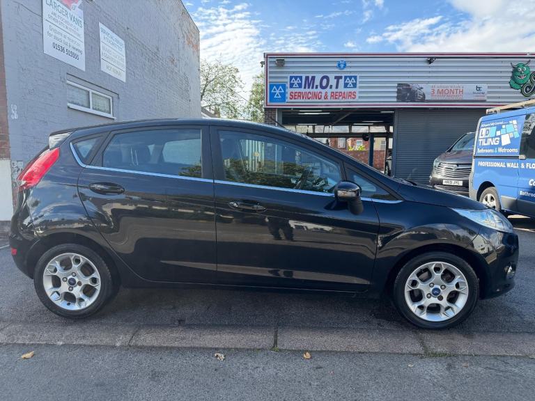 Ford Fiesta 1.4 Zetec 5 Door Hatchback  PETROL MANUAL 2012/62