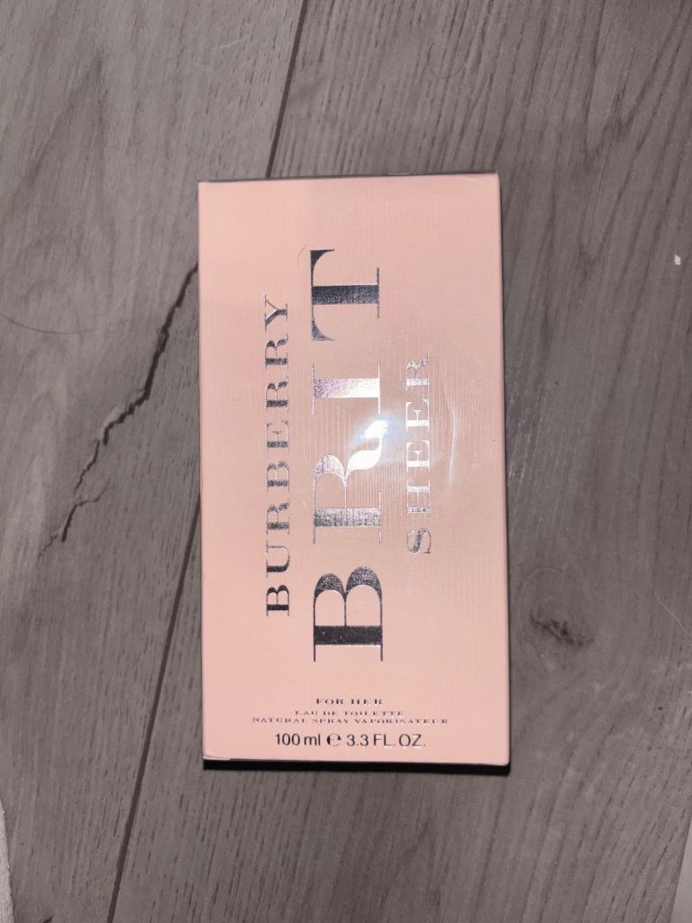 Burberry Brit Sheer woman's perfume
