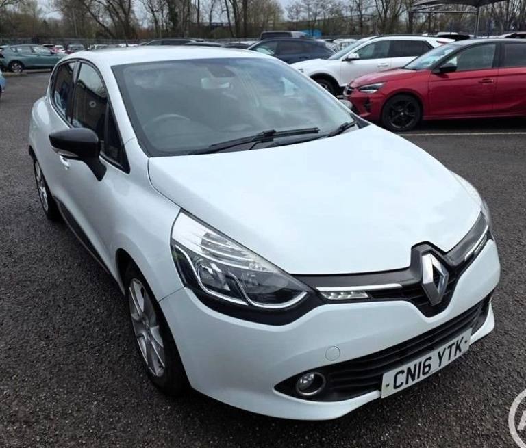 2016 Renault Clio 1.2 16V Dynamique Nav 5dr HATCHBACK PETROL Manual