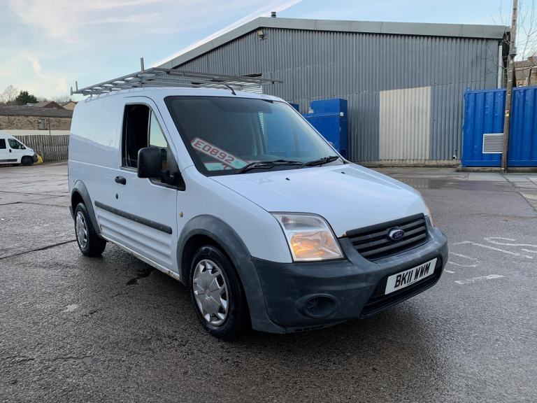 2011 FACELIFT MODEL Ford Transit Connect 75 T200 SWB VAN WITH ONLY 91000 MLS !!